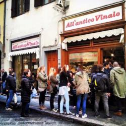 All'Antico Vinaio, apre il quarto locale. Festa in via de' Neri